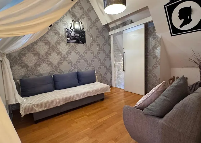 Centre De בית הארחה באיו